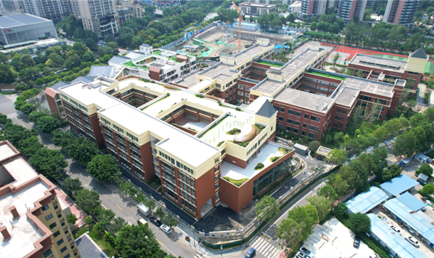 中国网——深入推进“六个一批”项目建设，成都新都三所学校即将开学迎新